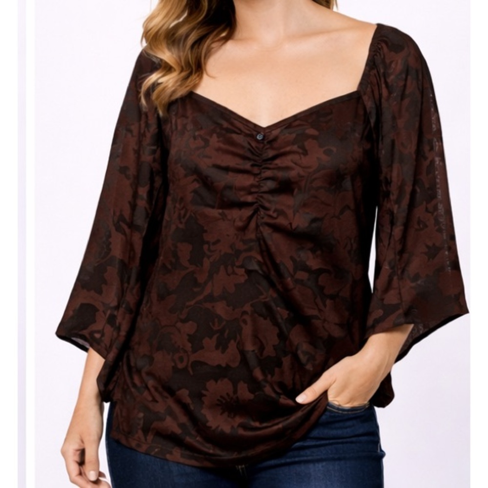 Cato Brown Floral Jacquard Short Sleeve V-Neck Top